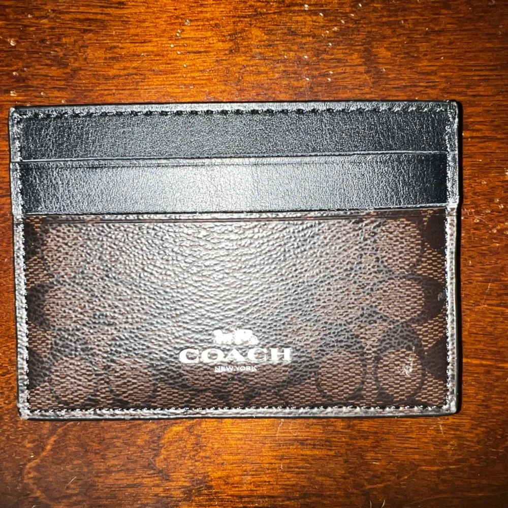 Coach ID holder - Picture 3 of 3